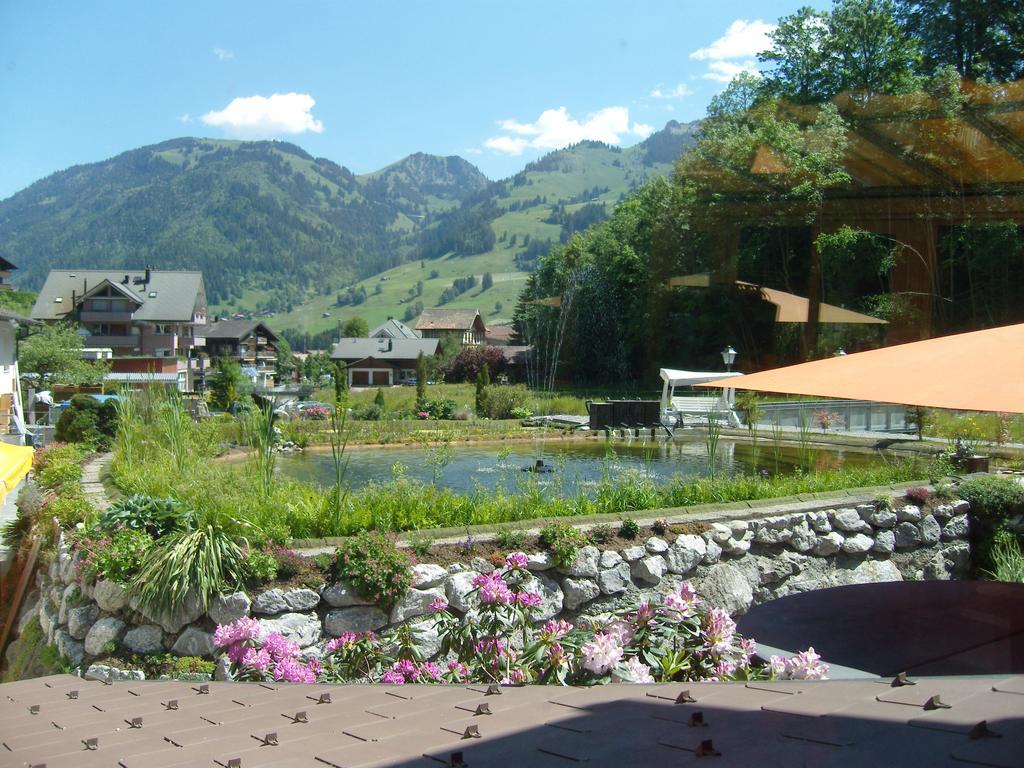 Vista Resort Hostel Zweisimmen Exterior photo